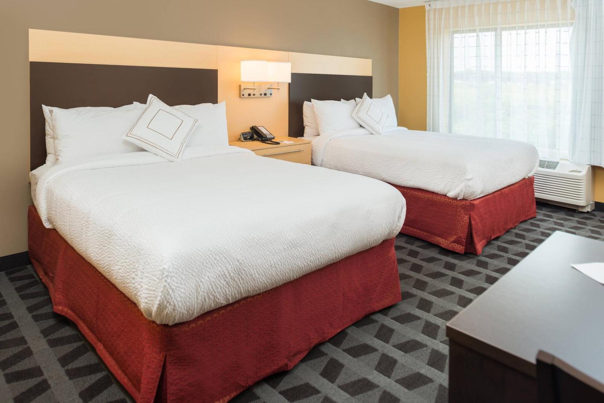 Towneplace Suites By Marriott New Hartford Bagian luar foto