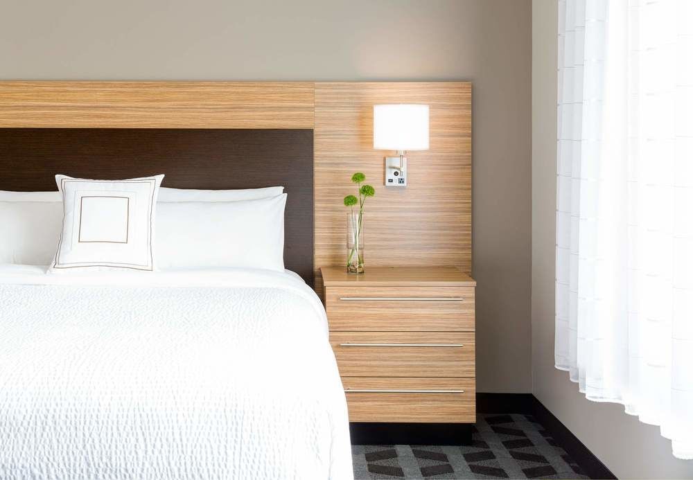 Towneplace Suites By Marriott New Hartford Bagian luar foto