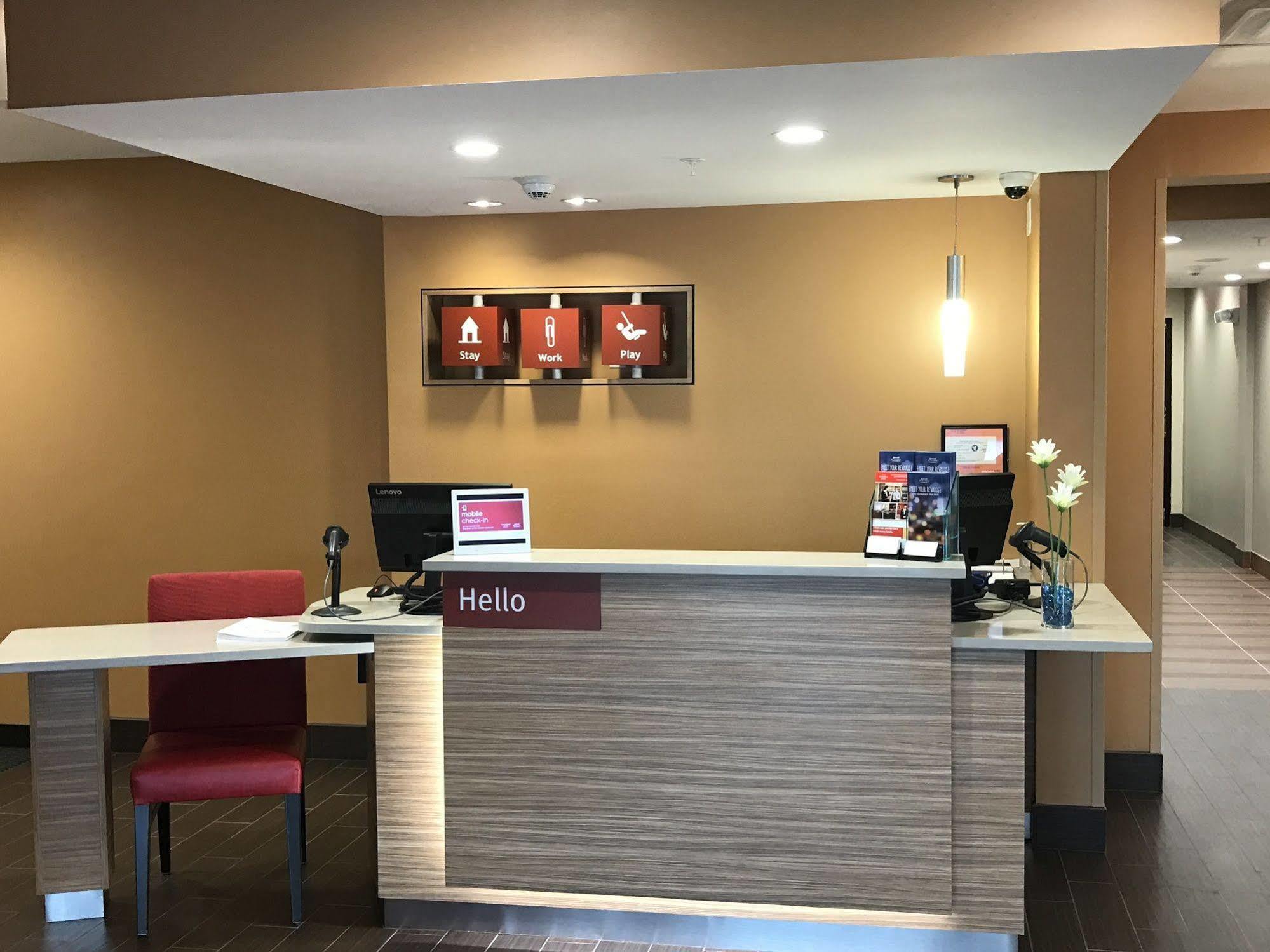 Towneplace Suites By Marriott New Hartford Bagian luar foto
